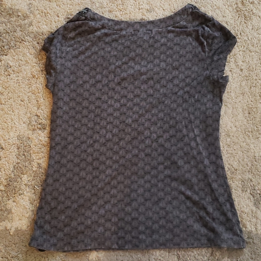 Formal V-Neck Top - Picture 2 of 5